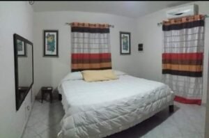 Woonhuis slaapkamer 1